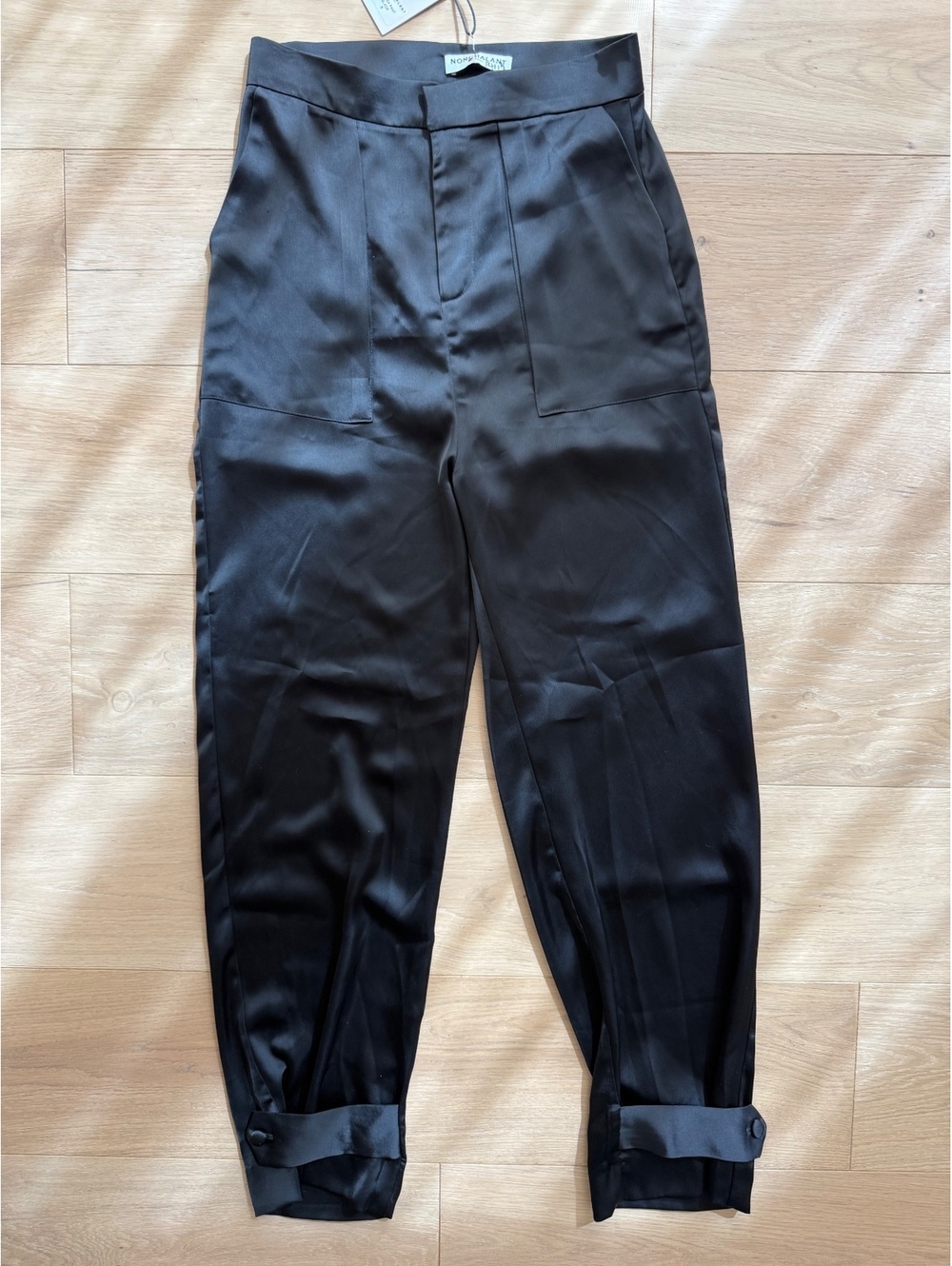NONchalant Label Parisa Tapered Cargo Pants Black Satin Size S NWT